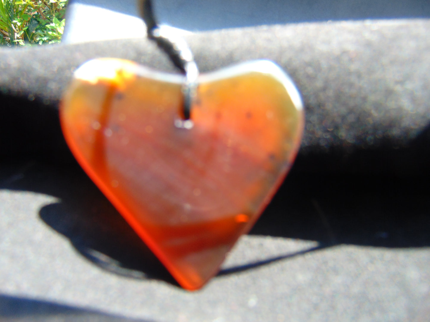 6 gr Heart Pendant Indonesian Amber for Healing 26Y128