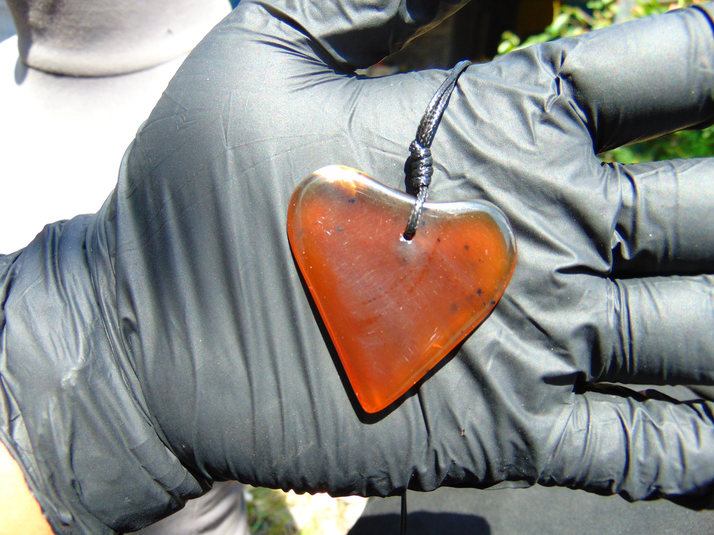 6 gr Heart Pendant Indonesian Amber for Healing 26Y128