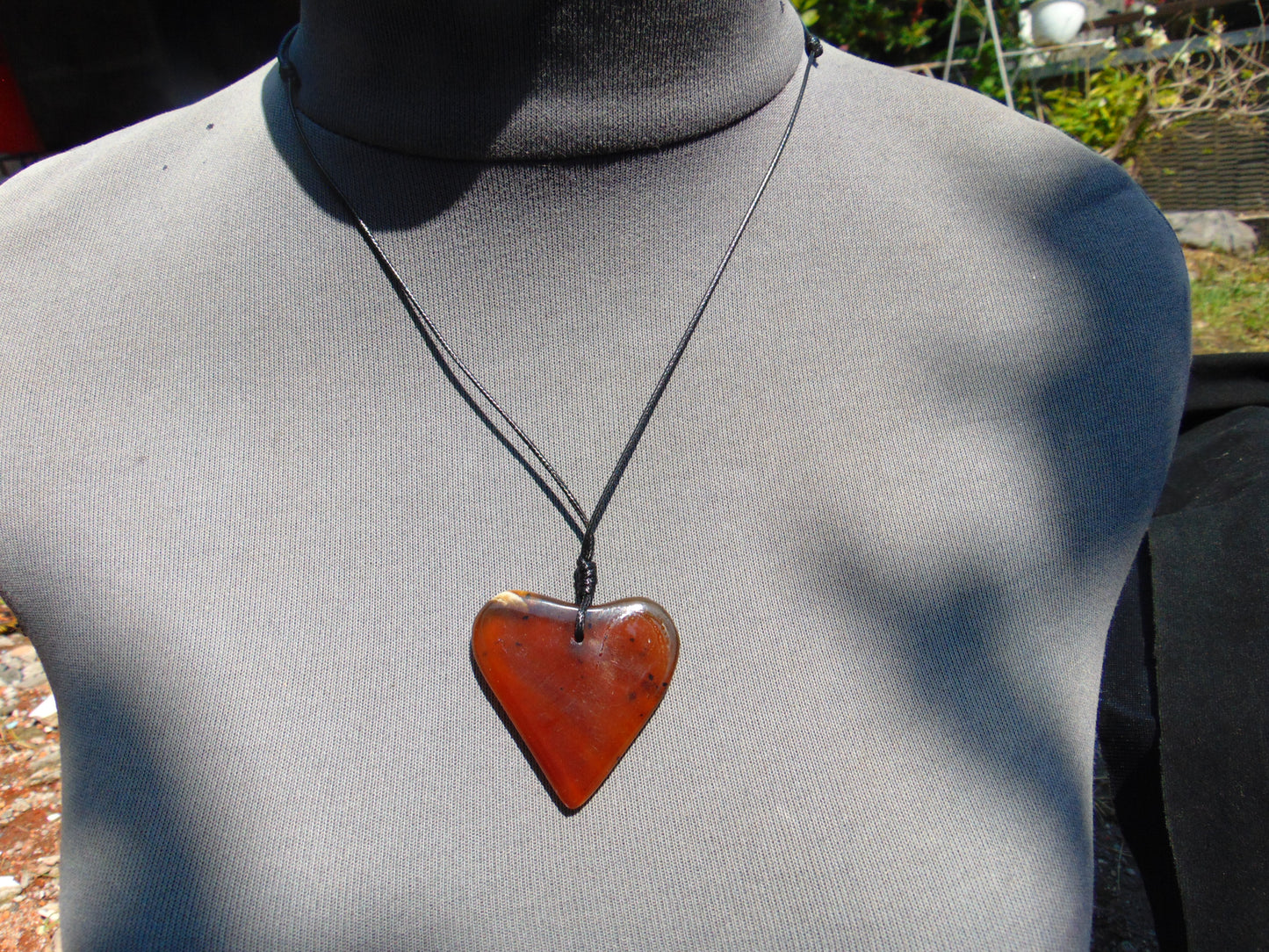 6 gr Heart Pendant Indonesian Amber for Healing 26Y128