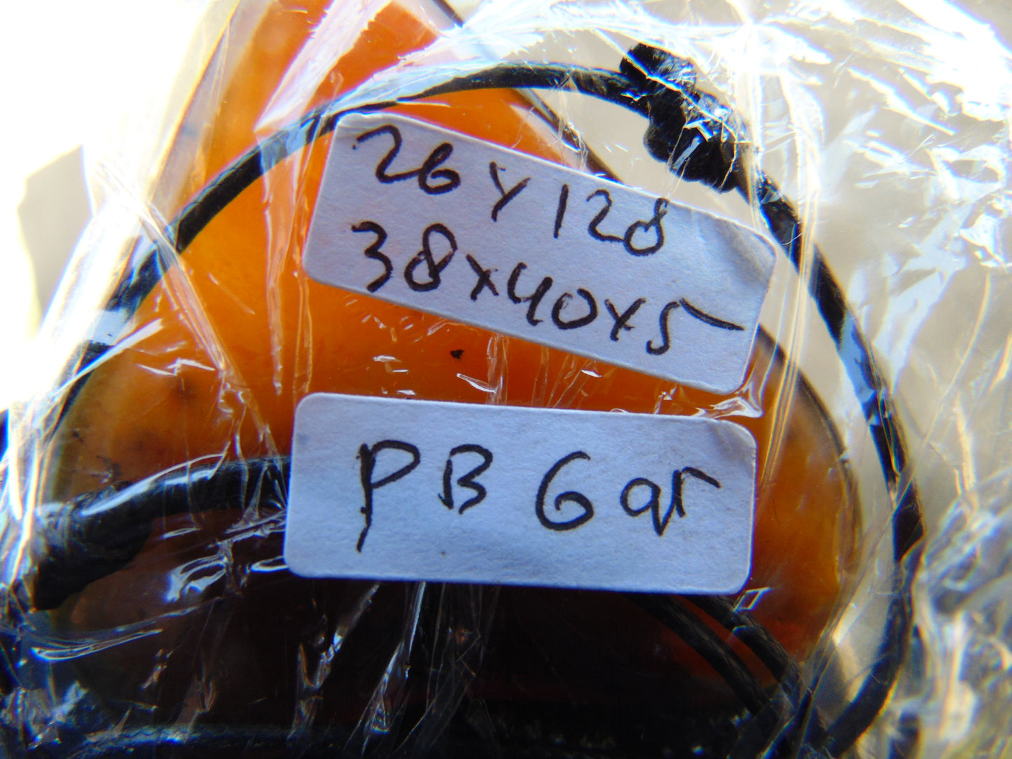 6 gr Heart Pendant Indonesian Amber for Healing 26Y128