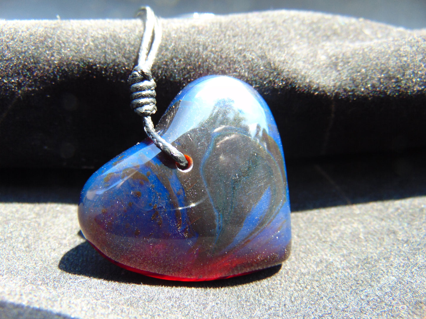 13 gr Heart Pendant Indonesian Blue Amber for Healing 25Y175