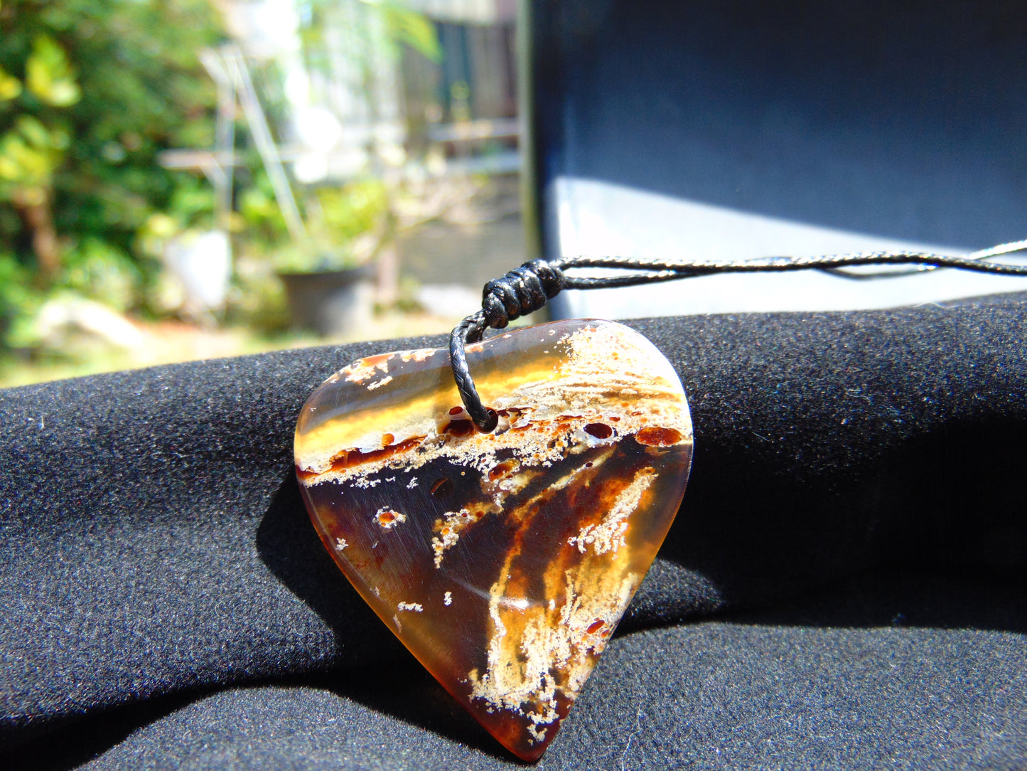 4 gr Heart Pendant Indonesian Blue Amber for Healing 25Y204