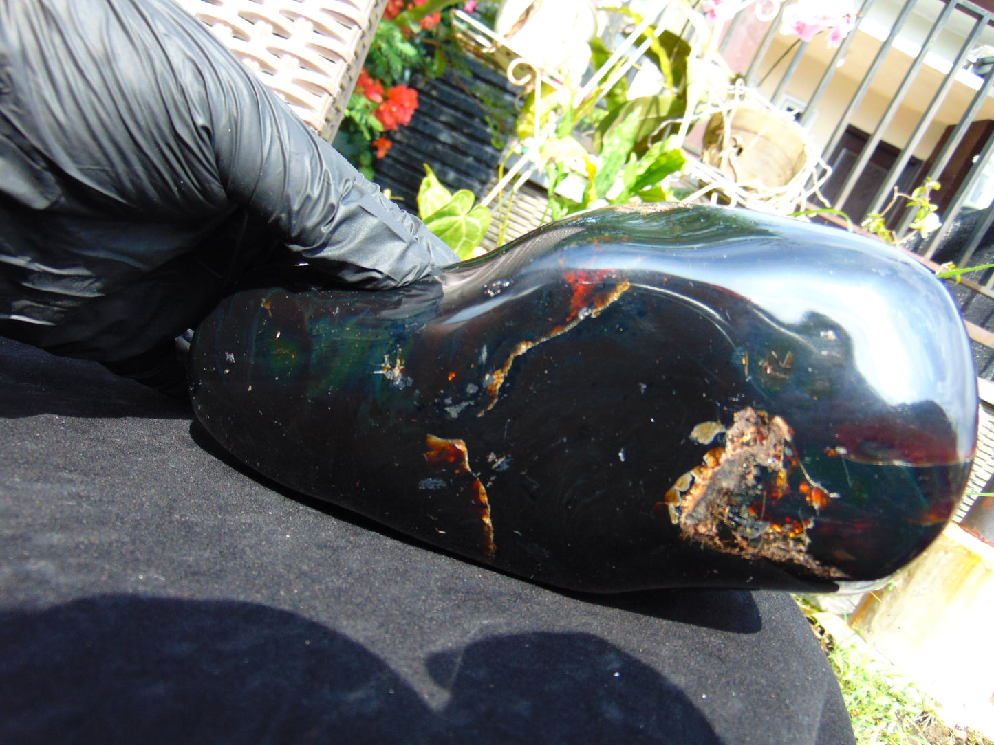 595 gr Full Polished 160x100x60 mm Indonesia Amber for Healing ML160