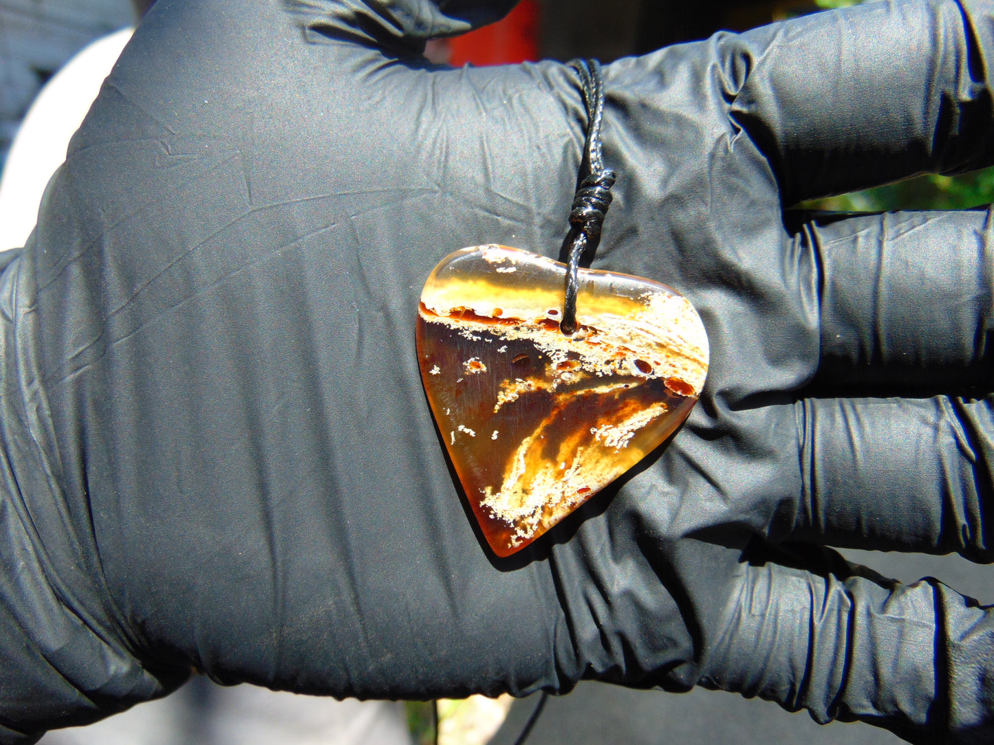 4 gr Heart Pendant Indonesian Blue Amber for Healing 25Y204