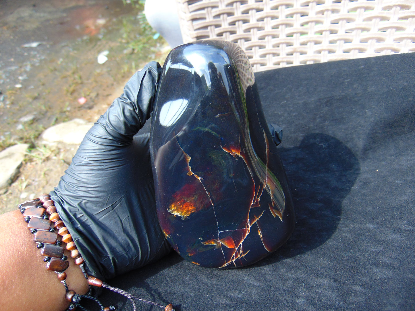 495 gr Full Polished 160x76x75 mm Indonesia Black Blue Amber for Healing ML161