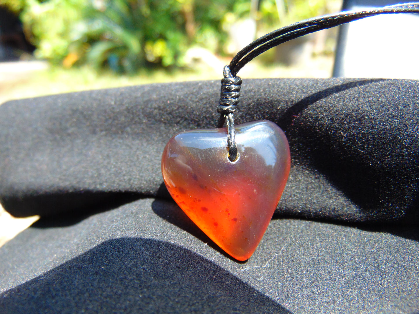 6 gr Heart Pendant Indonesian Red  Amber for Healing 25Y185