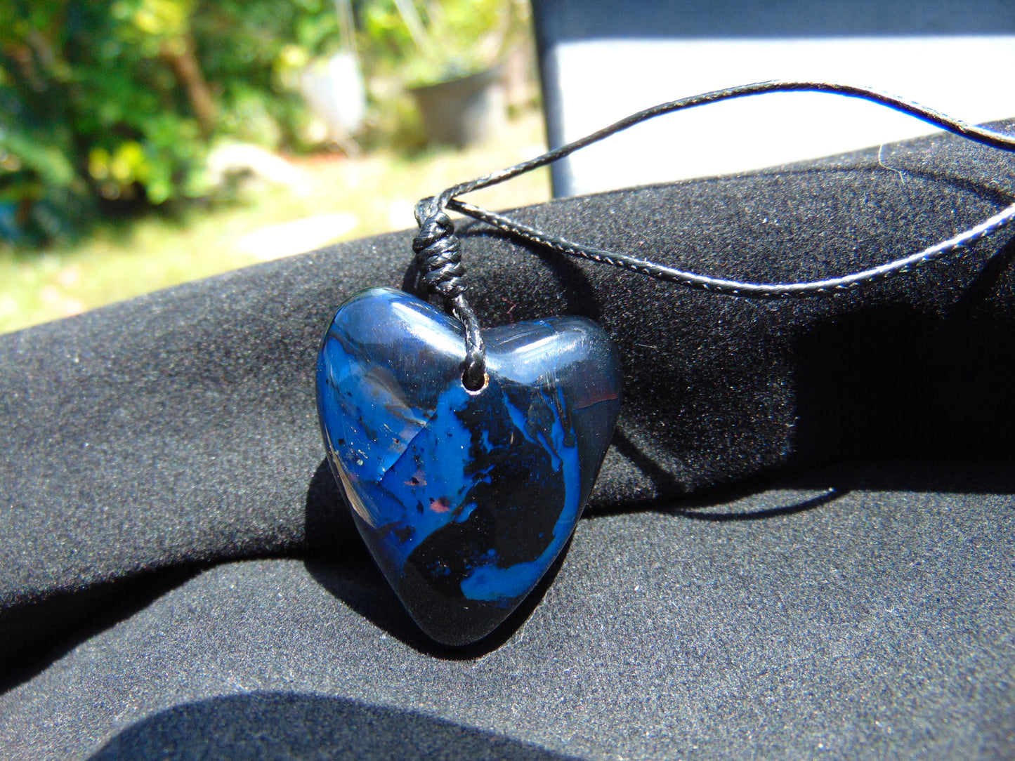 8 gr Heart Pendant Indonesian Blue Amber for Healing 25Y176