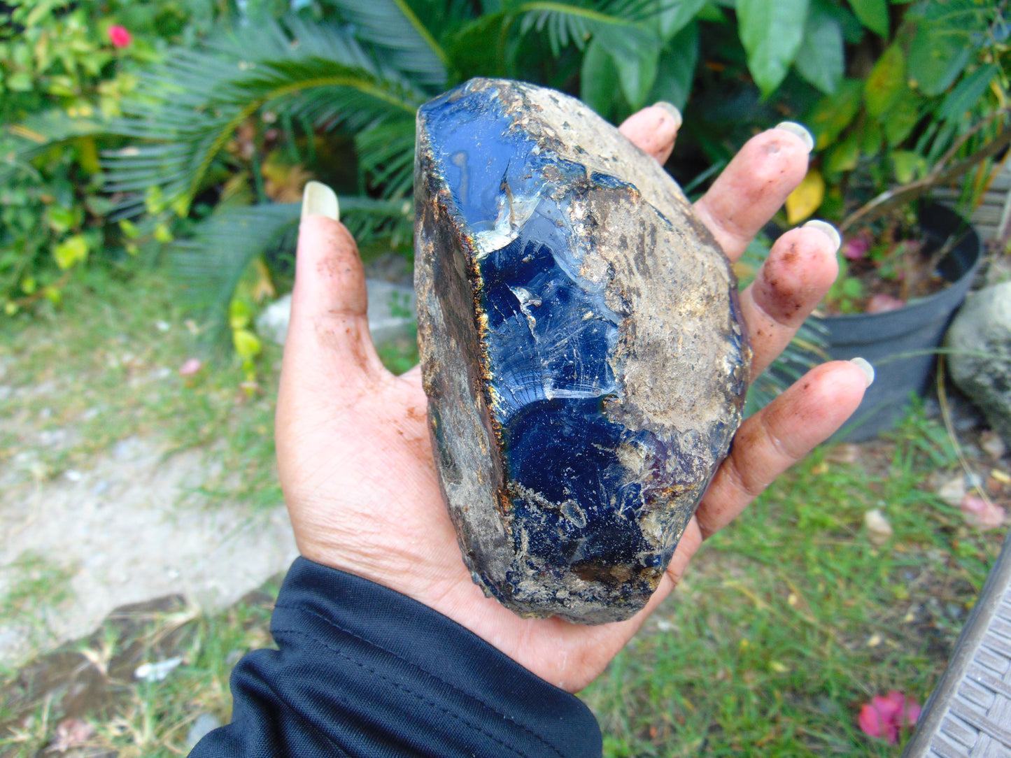 374 gram Rough Raw Indonesian Blue Amber for Healing RBAR32