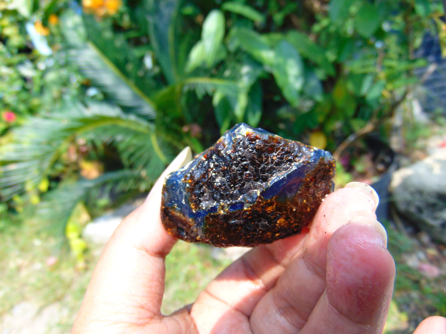 25 gram Rough Raw Indonesian Blue Amber for Healing AGRB155