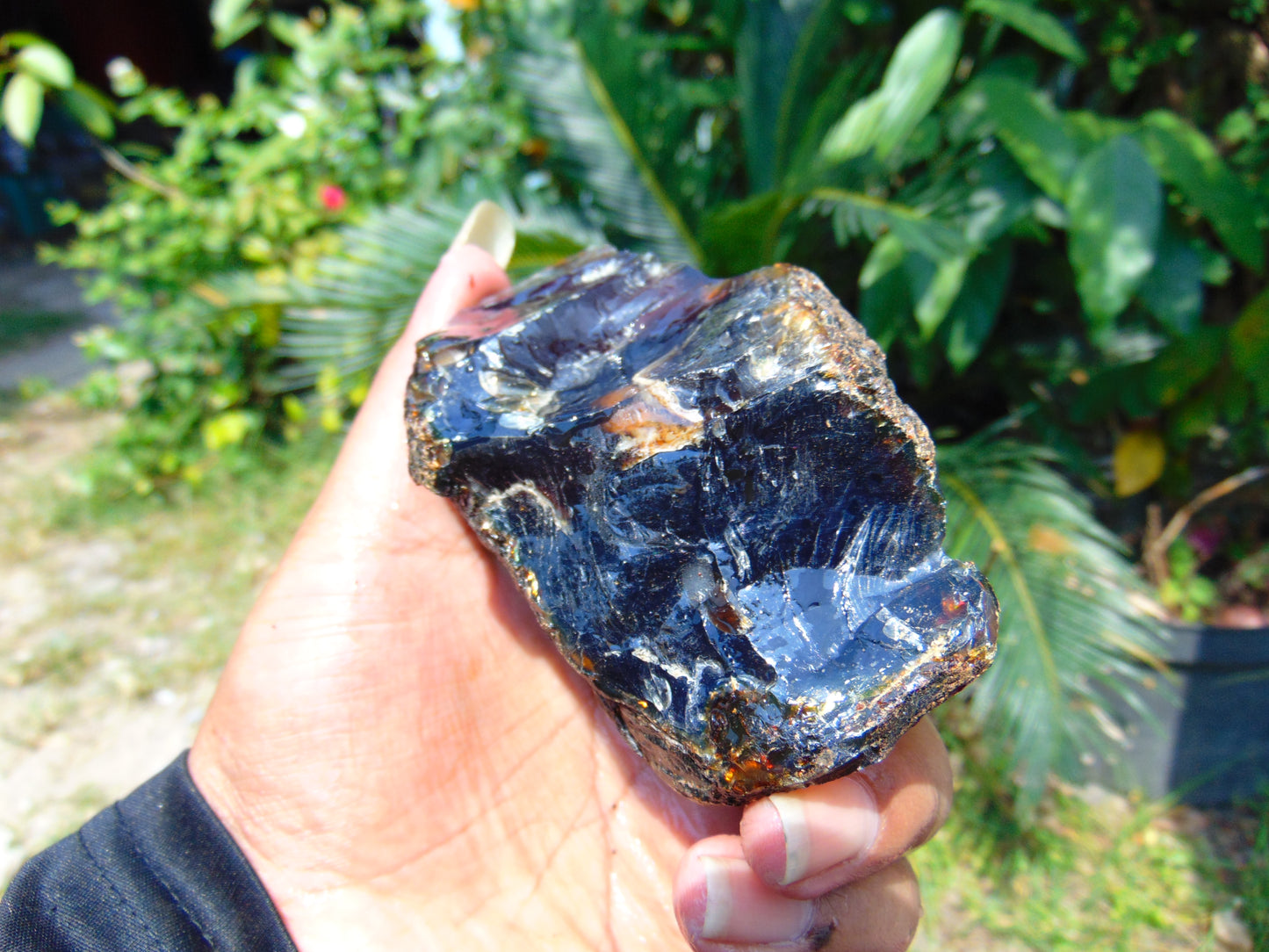115 gram Rough Raw Indonesian Blue Amber for Healing RBAR96
