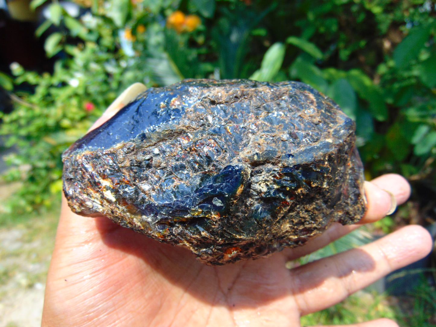 115 gram Rough Raw Indonesian Blue Amber for Healing RBAR96