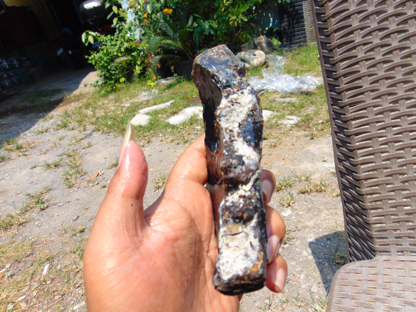 127 gram Rough Raw Indonesian Blue Amber for Healing RBAR86