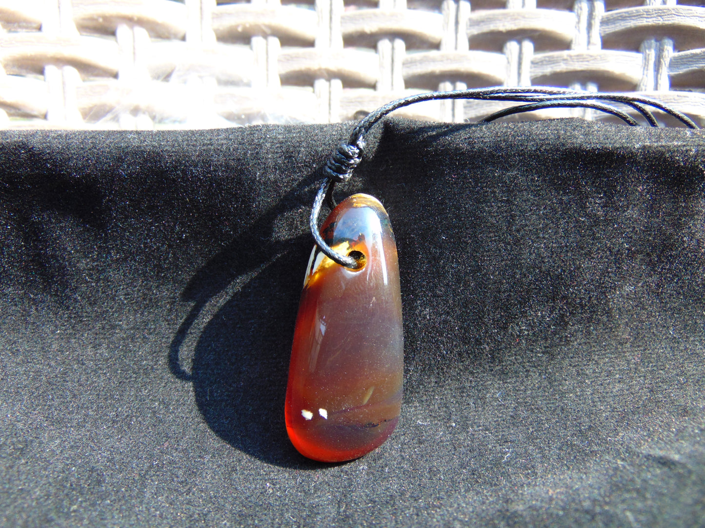 10 gram Pendant Indonesian Blue Red Amber for Healing pb143