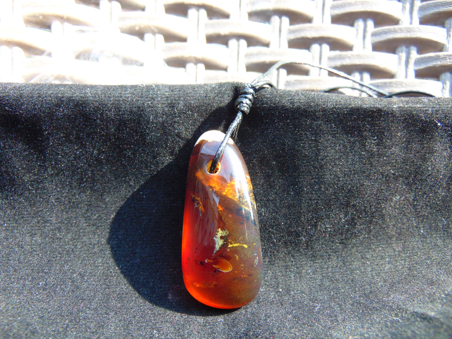 10 gram Pendant Indonesian Blue Red Amber for Healing pb143