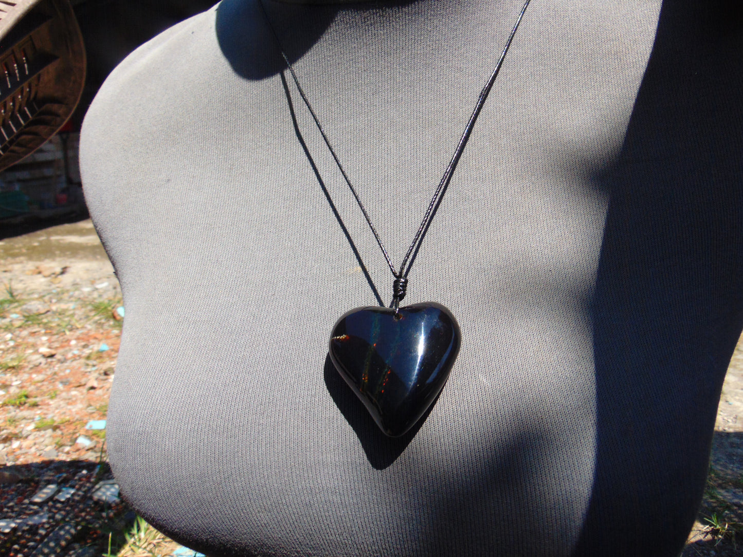 19 gr Heart Pendant Indonesian Blue Amber for Healing 25N256