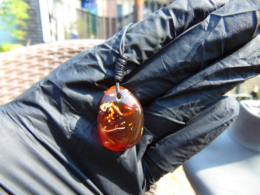 6 gram Pendant Indonesian Red Amber for Healing PB125