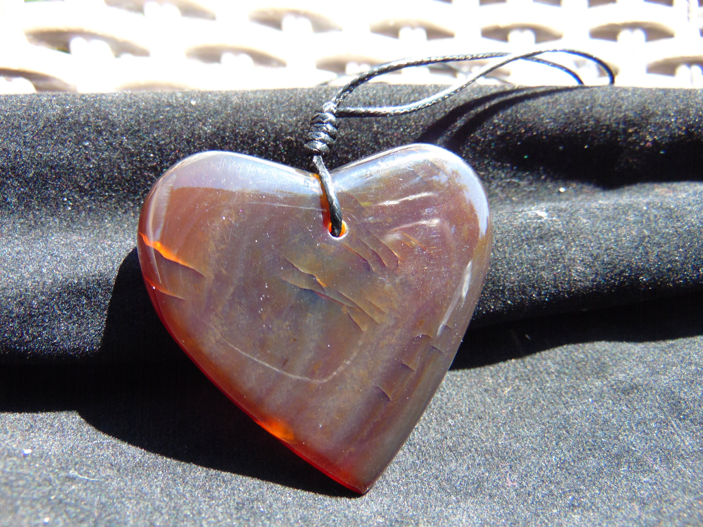 16 gr Heart Pendant Indonesian Red Amber for Healing 25Y190