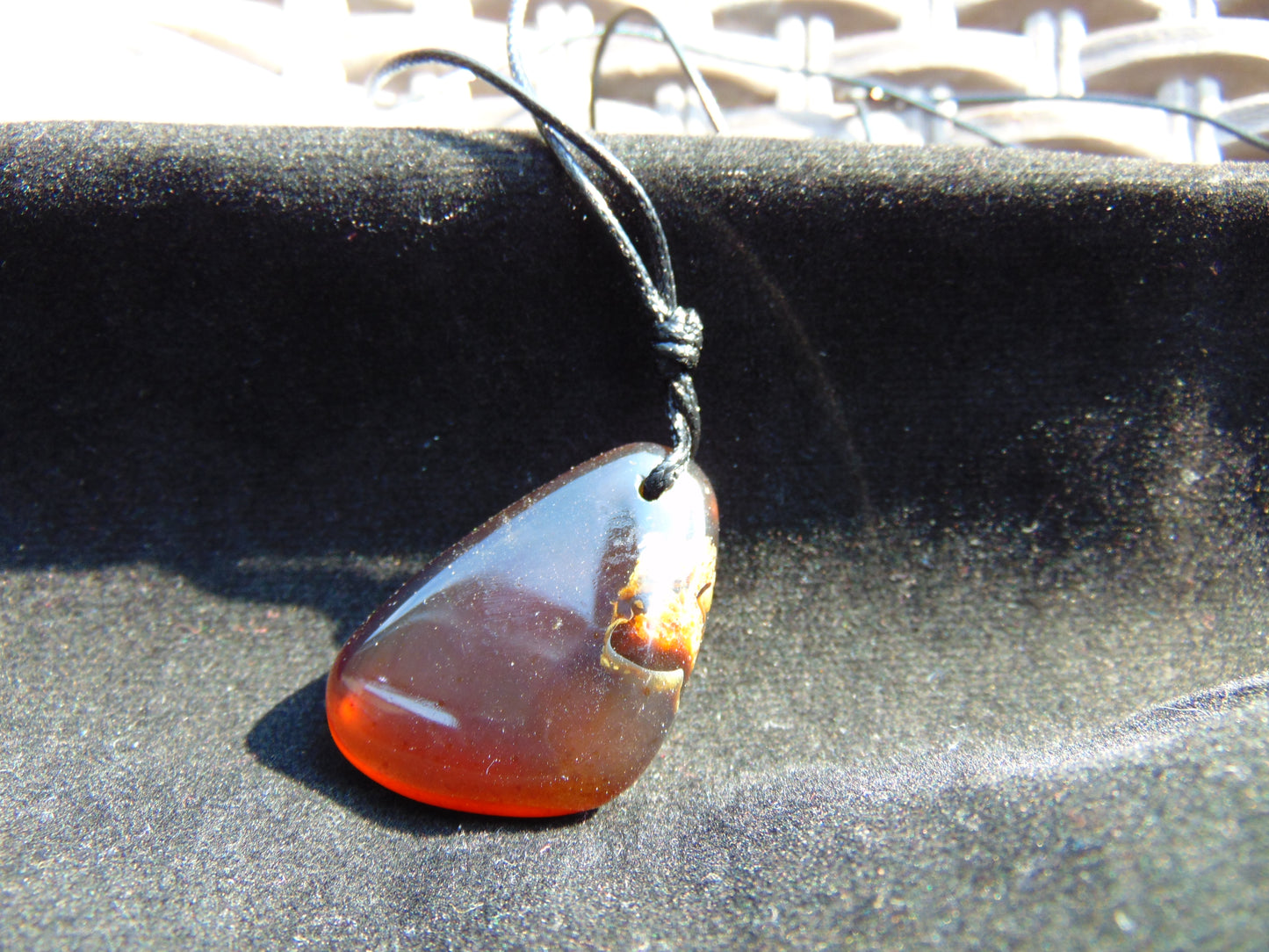 6 gram Pendant Indonesian Red Amber for Healing P354