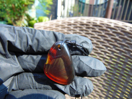 6 gram Pendant Indonesian Red Amber for Healing P354
