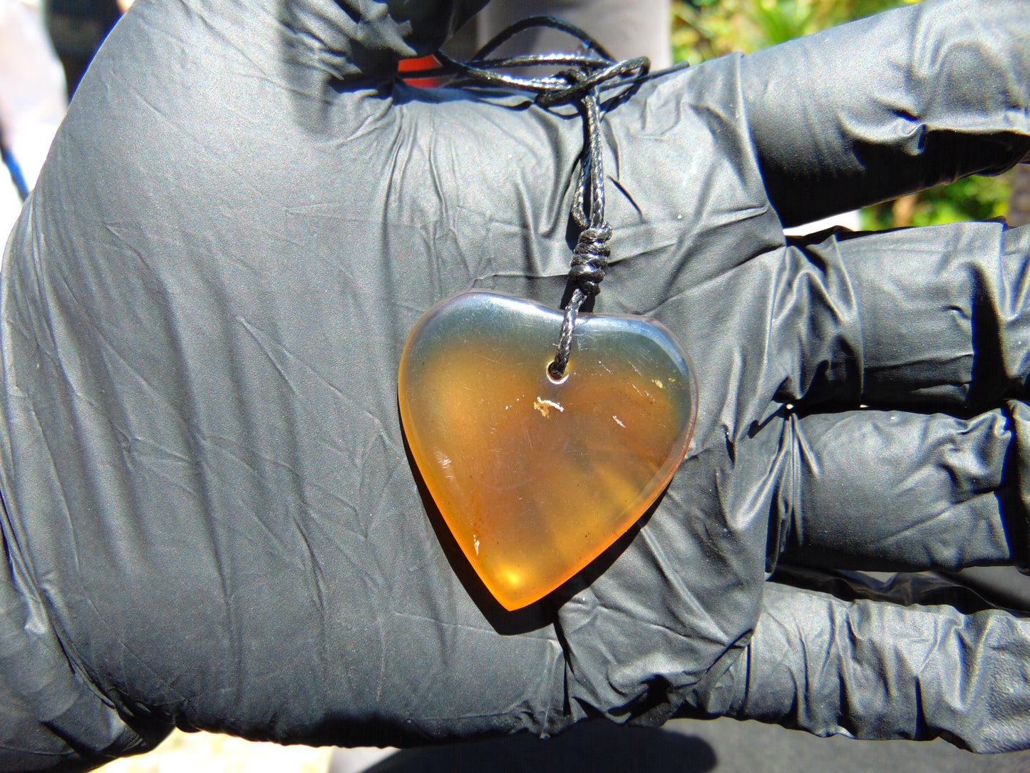 7 gr Heart Pendant Indonesian Crystal Blue Amber for Healing 25Y210