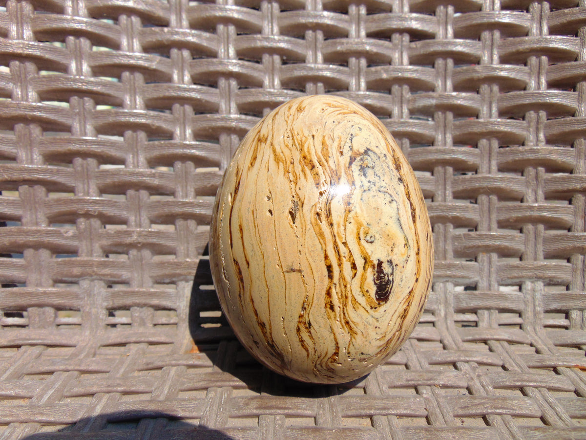 190 gr Shaped Egg - 84x64 mm Indonesia Aromatic Perfumed Yellow Cream Amber , Natural Stone Egg, Unique Home & Altar Decor 26CTL2