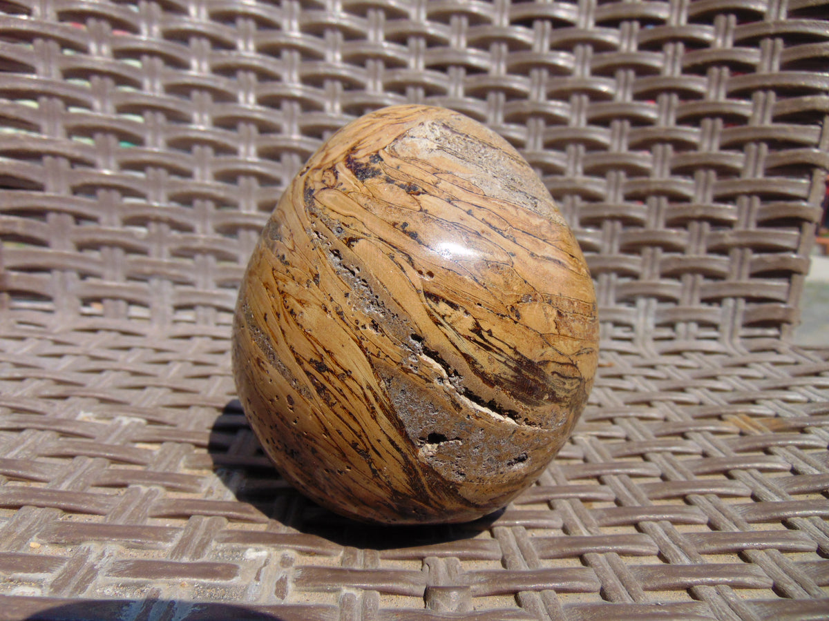 225 gr shaped Egg - 85x76 mm Indonesia Aromatic Perfumed Yellow Cream Amber , Natural Stone Egg, Unique Home & Altar Decor 26CTL6