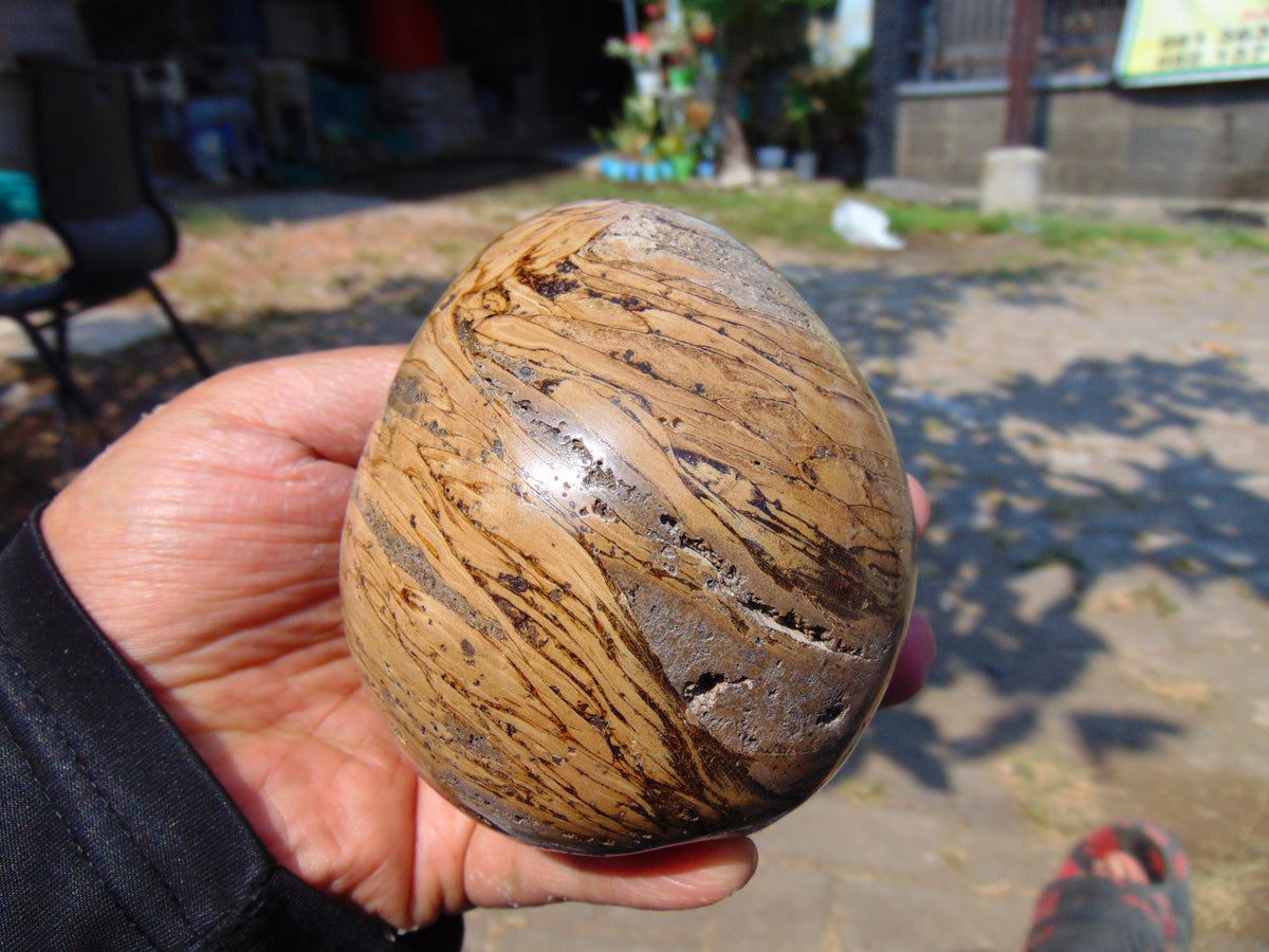 225 gr shaped Egg - 85x76 mm Indonesia Aromatic Perfumed Yellow Cream Amber , Natural Stone Egg, Unique Home & Altar Decor 26CTL6