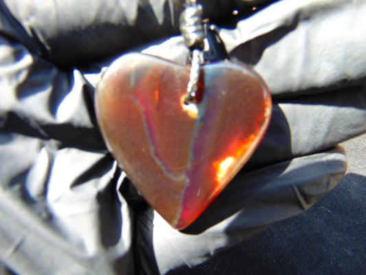 6 gr Heart Pendant Indonesian Amber for Healing 25Y211