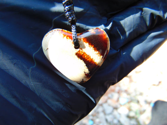 3 gr Heart Pendant Indonesian  White Amber for Healing 25A260
