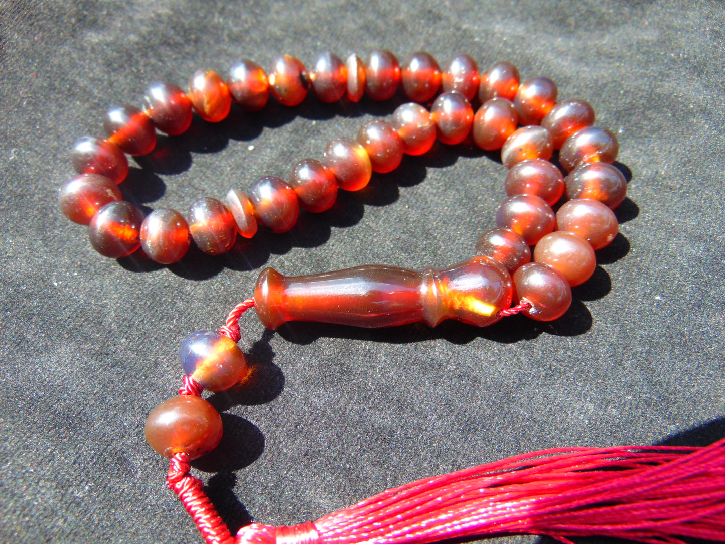 23gr Hand Tasbih 33+2 Beads 8 mm Indonesian Cherry Red Amber for Healing 26TBS48