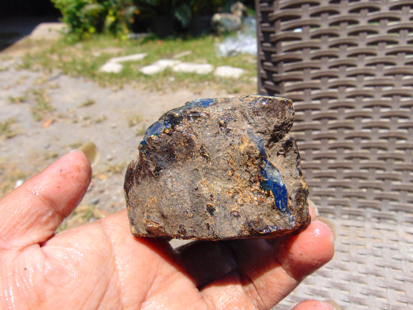 100 gram Rough Raw Indonesian Blue Amber for Healing RBAR46