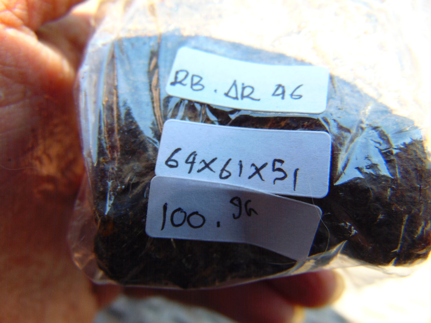 100 gram Rough Raw Indonesian Blue Amber for Healing RBAR46