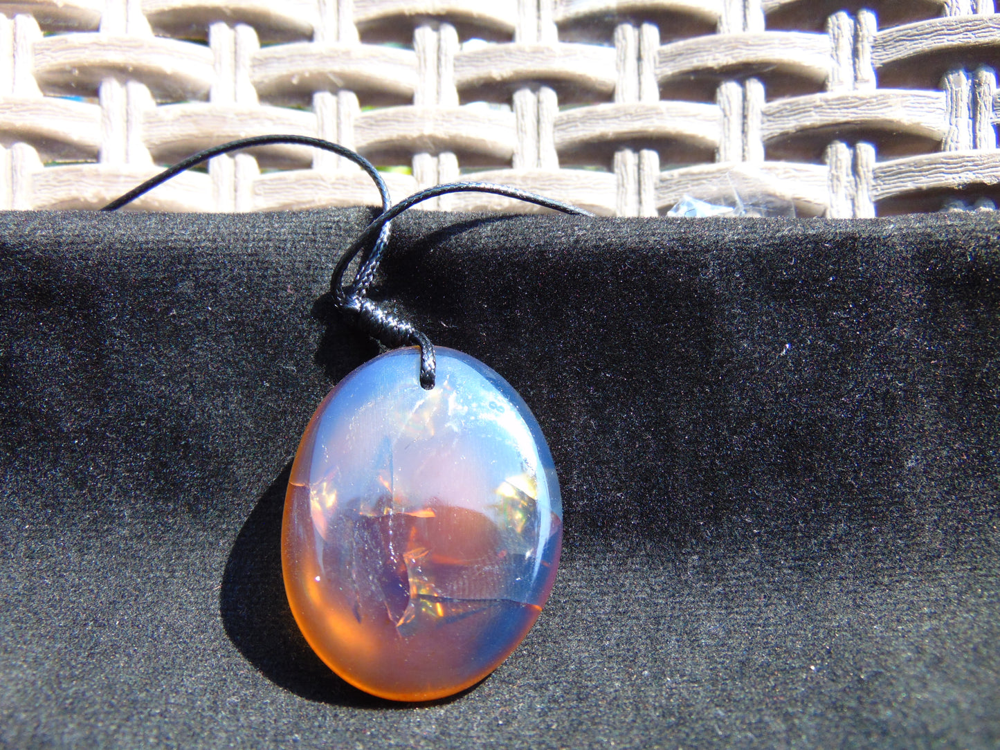 8 gram Pendant Indonesian Blue Amber for Healing PBY641