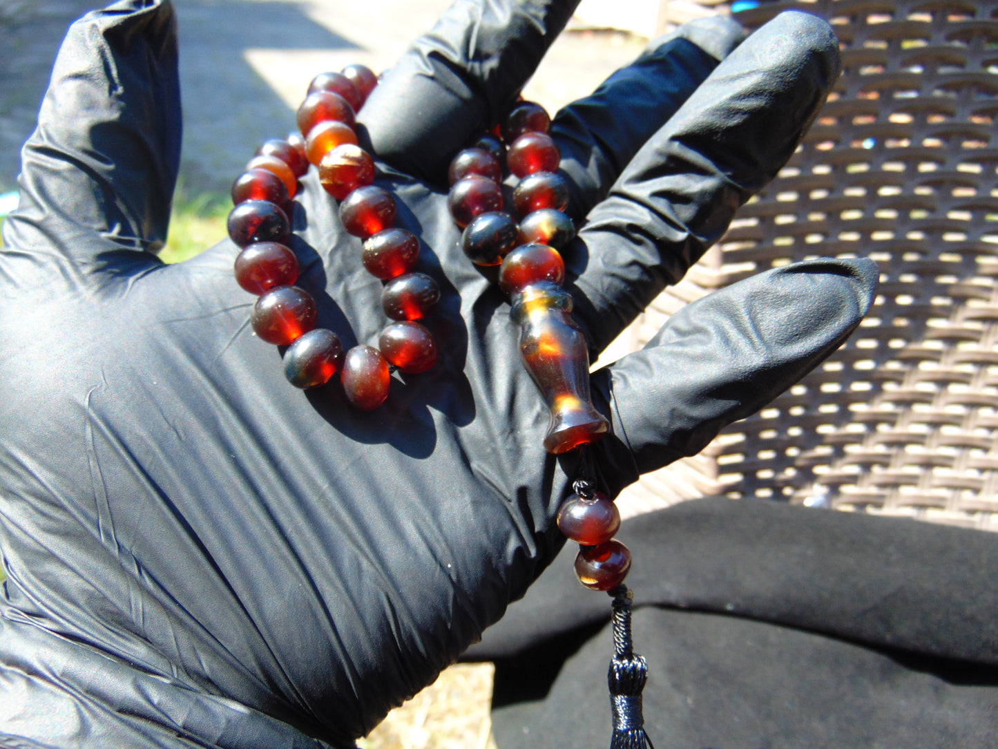 25gr Hand Tasbih 33+2 Beads 8 mm Indonesian Cherry Red Amber for Healing 26TBS49