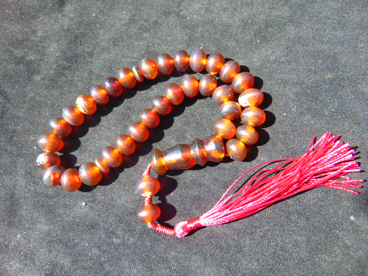 26 gr Hand Tasbih 33+2 Beads 8 mm Indonesian Red Amber for Healing 26TBS42