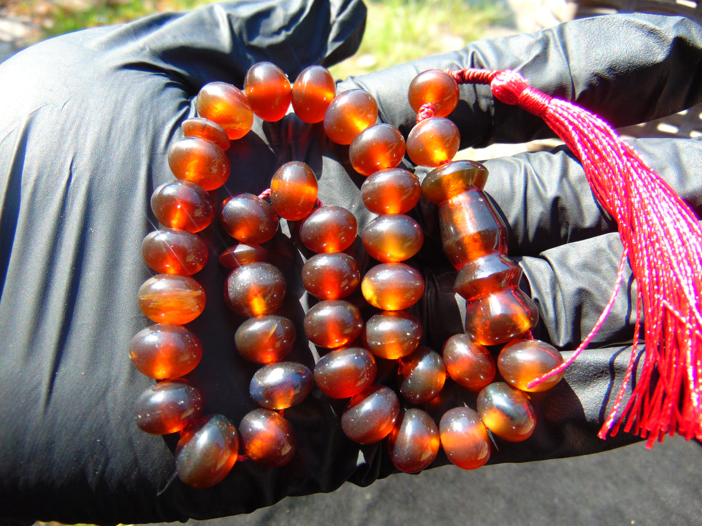 26 gr Hand Tasbih 33+2 Beads 8 mm Indonesian Red Amber for Healing 26TBS42