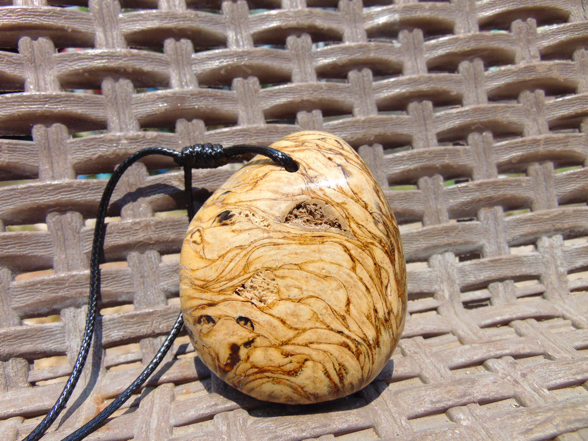 51 gr Genuine Natural Indonesian Yellow Cream Amber Big Pendant 26CPX16