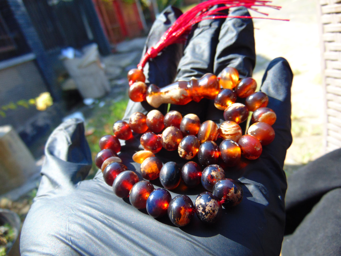 22 gr Hand Tasbih 33+2 Beads 8 mm Indonesian white Red Amber for Healing 26TBS38