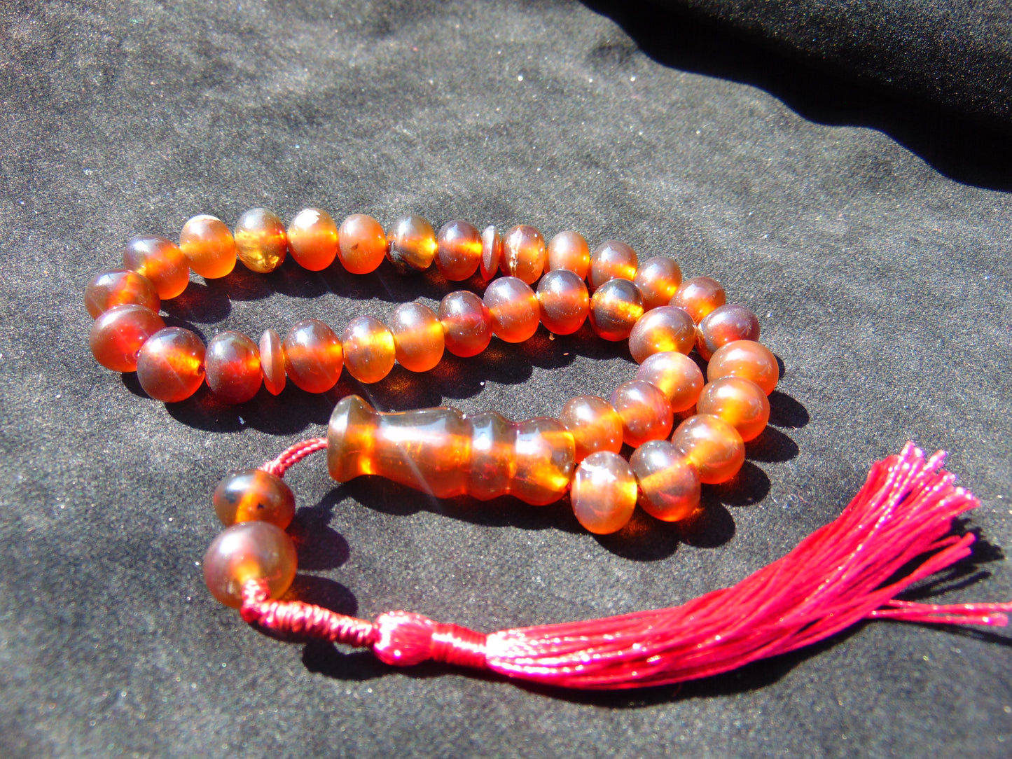 22gr Hand Tasbih 33+2 Beads 8 mm Indonesian Cherry Red Amber for Healing 26TBS40