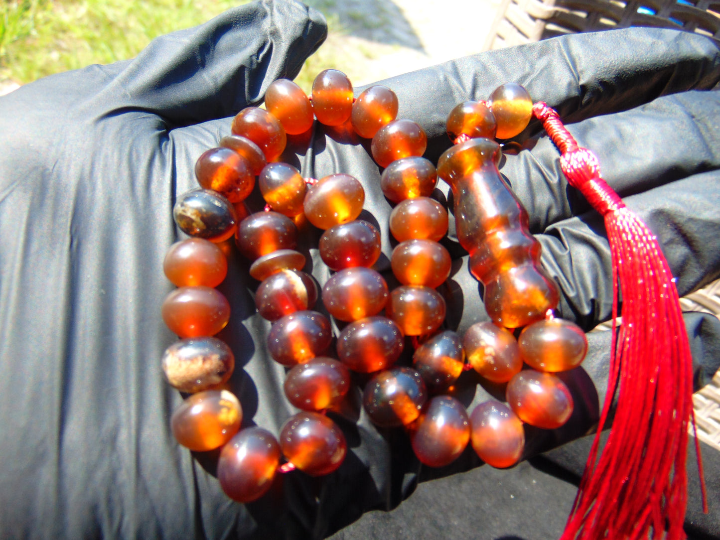 22gr Hand Tasbih 33+2 Beads 8 mm Indonesian Cherry Red Amber for Healing 26TBS40