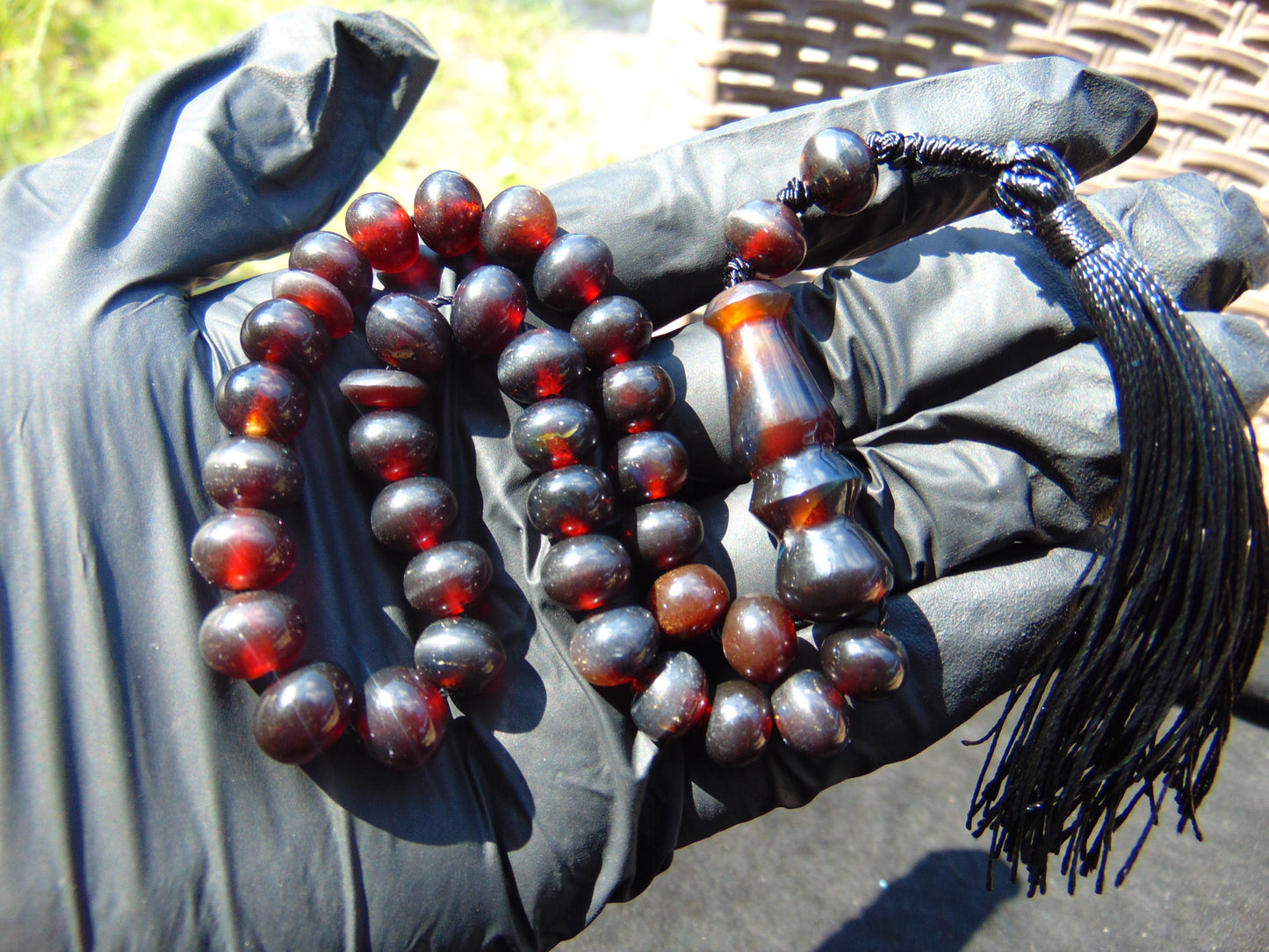 19 gr Hand Tasbih 33+2 Beads 8 mm Indonesian Cherry Red Amber for Healing 26TBS37