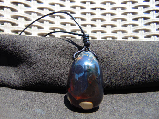 27 gr Teardrop Pendant Indonesian Amber for Healing 25A58