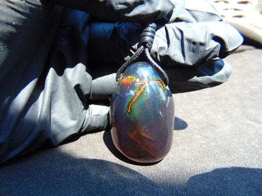 27 gr Teardrop Pendant 48x32 mm Indonesian Amber for Healing 25A58