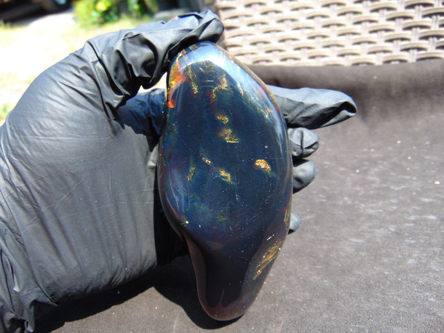 162 gr Blue Polished 131x55x46 mm Indonesia Blue Amber for Healing 25A172