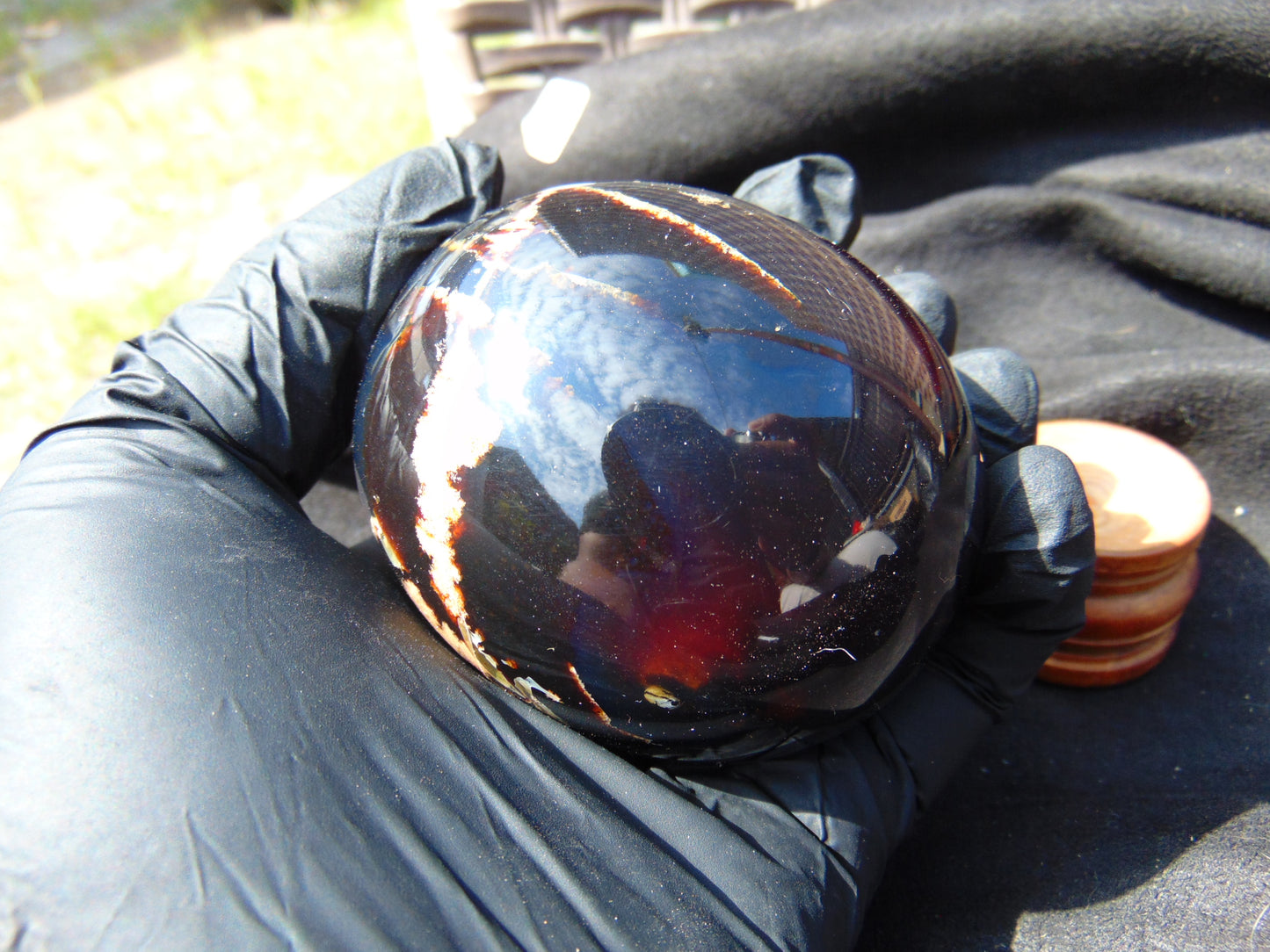 169 gr Shaped Egg 72x64 mm Indonesian Black Blue Amber for Healing AJ1068