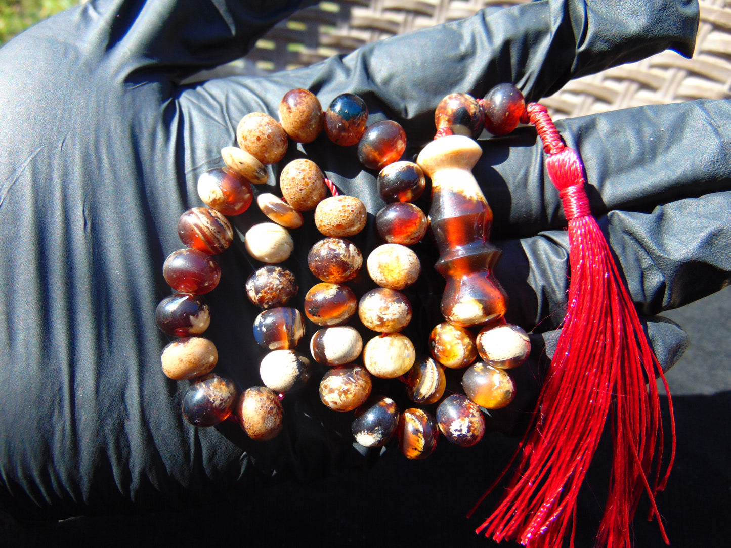 18gr Hand Tasbih 33+2 Beads 8 mm Indonesian Cherry Red Amber for Healing 26TBS31