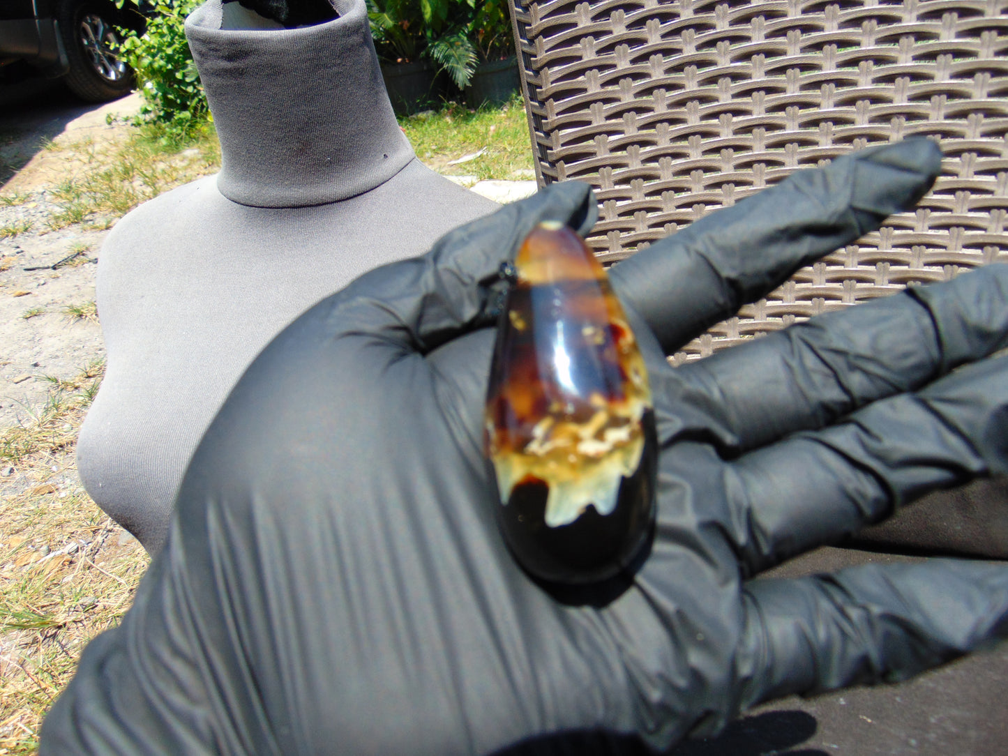 27 gr Teardrop Pendant Indonesian Amber for Healing 25N83