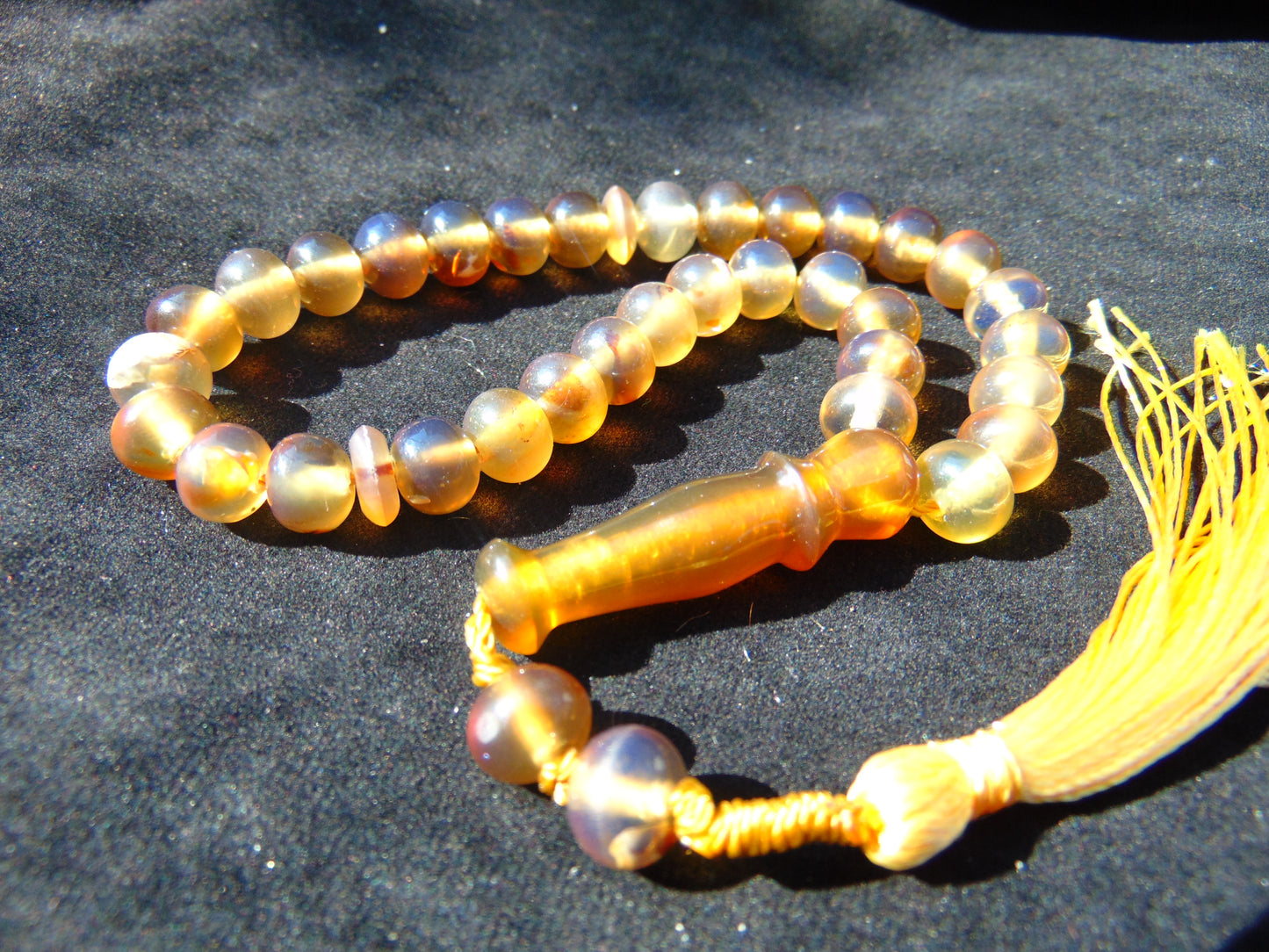 18 gr Hand Tasbih 33+2 Beads 8 mm Indonesian Yellow Blue Amber for Healing 26TBS28