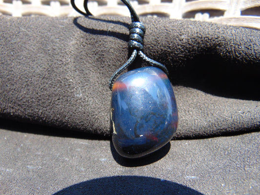 14.29 gr Teardrop Pendant Indonesian blue Amber for Healing N96