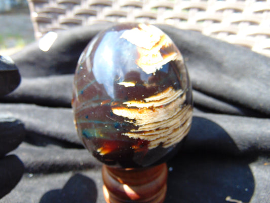 139 gr Shaped Egg 70x59 mm Indonesian Amber for Healing AJ1064